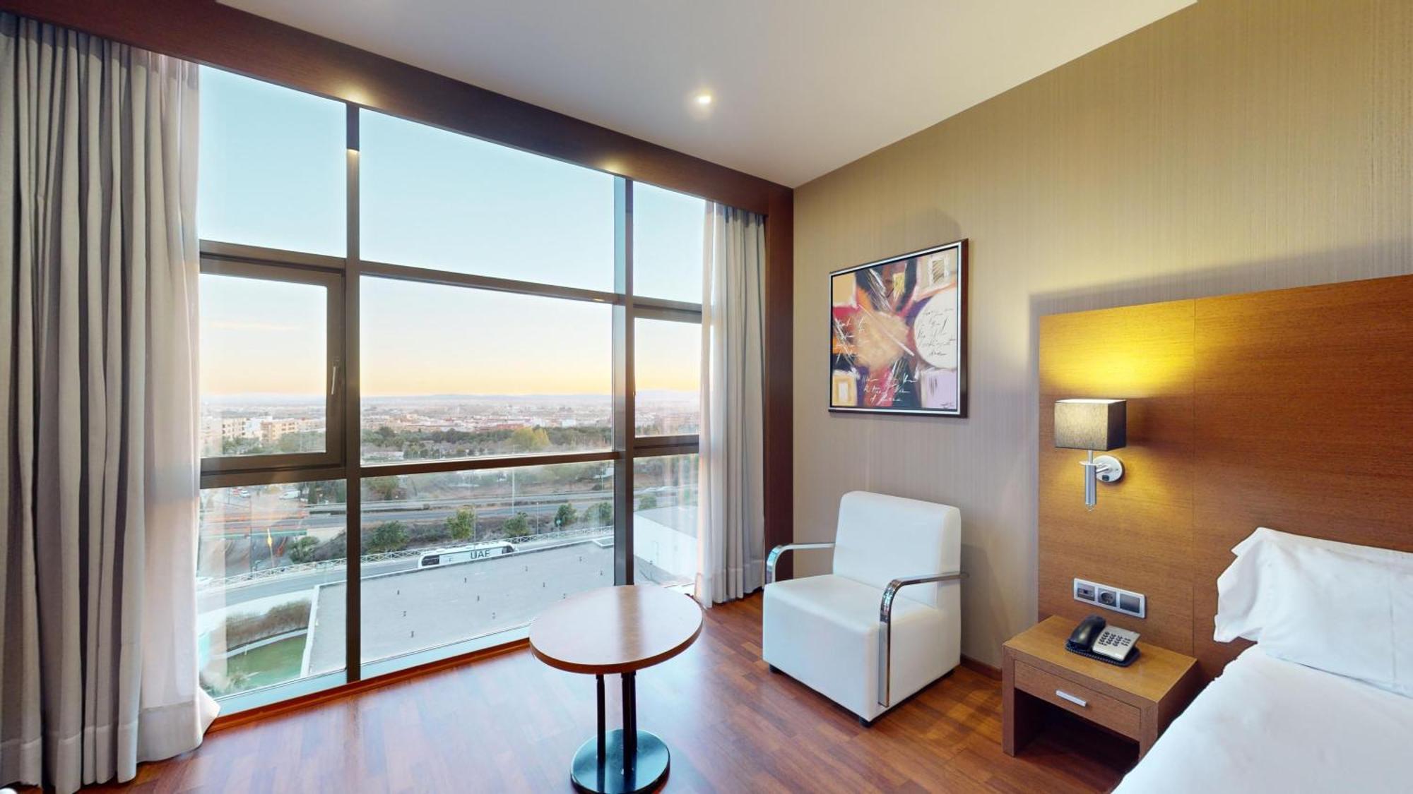 Azz Valencia Congress Hotel & Spa Paterna Ngoại thất bức ảnh
