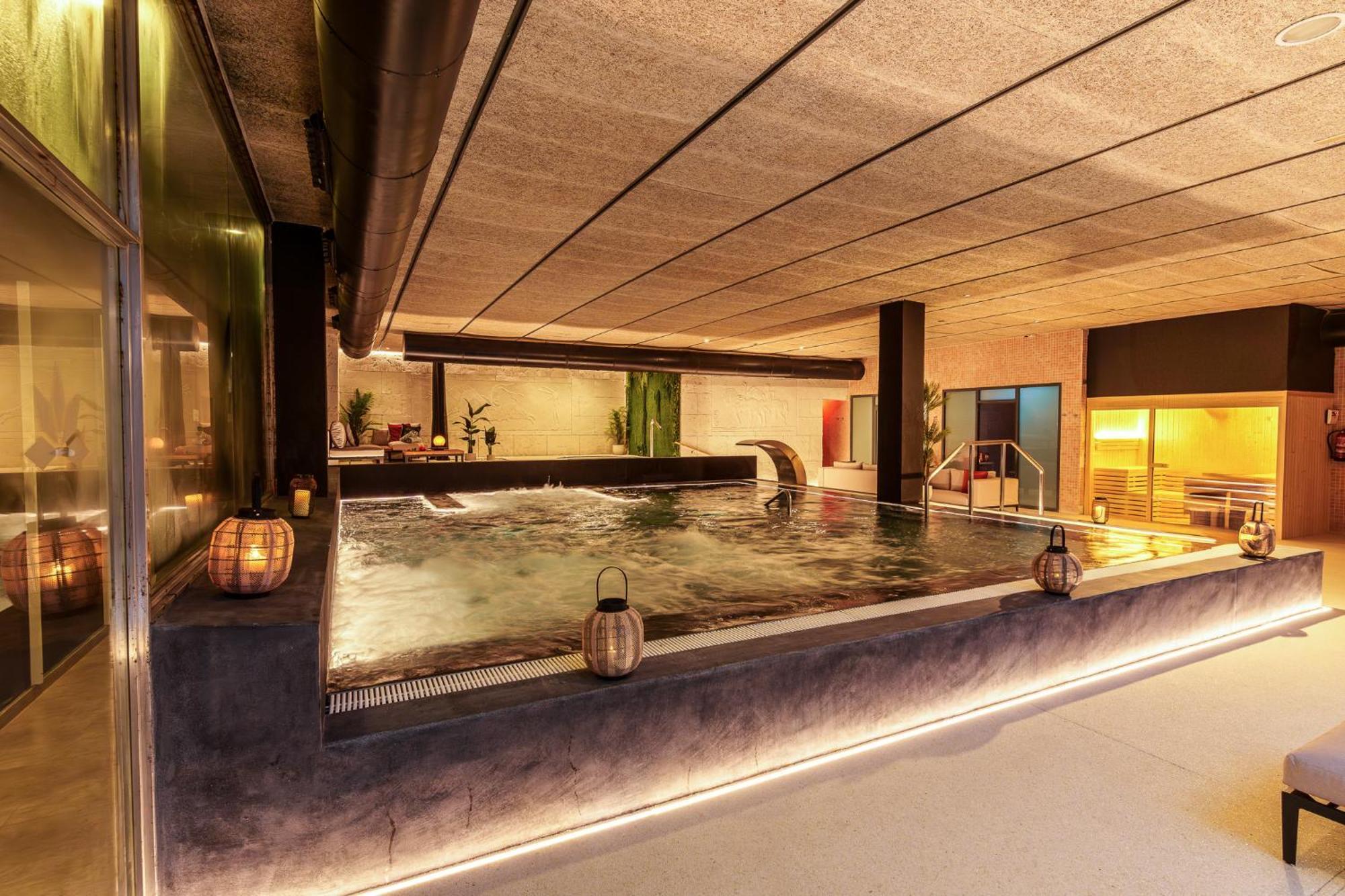 Azz Valencia Congress Hotel & Spa Paterna Ngoại thất bức ảnh